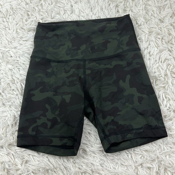 Lululemon Wunder Train High-Rise Short 6" Incognito Camo Multi Gator Green - Picture 1 of 5